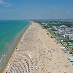 Comfortable In Bibione-beahost Apartmán *