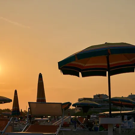 Comfortable In Bibione-beahost דירה